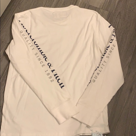 Abercrombie & Fitch long-sleeved T Shirt XS - Picture 4 of 4